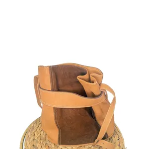 Vtg Leather Bucket Bag Dual Toned Brown Camel Handcrafted Luxurious Vintage thumbnail 4
