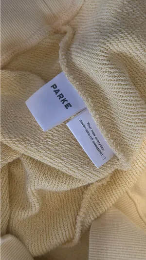 banana cream parke mockneck size l/xl thumbnail 3