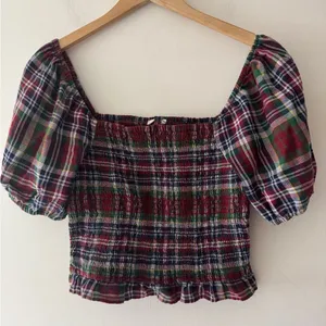 American Eagle Women's Plaid Puff Sleeve‎ Smocked Top Y2K Vibes thumbnail 2