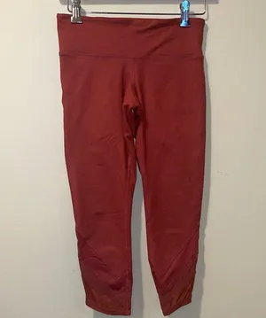 Womens ALO Yoga Capris Cropped Leggings Orange thumbnail 1