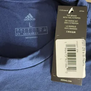 Adidas Women’s Nashville SC Navy Graphic T-Shirt, L thumbnail 4