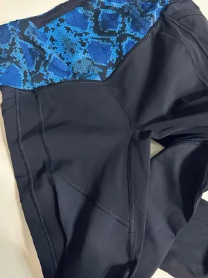Lululemon All The Right Places Pant Size 6 Blue Snake Print Full Length Leggings thumbnail 12