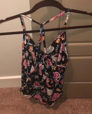 5/$10 DEAL 💰 Sheer black floral tank thumbnail 2
