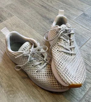 NOBULL Trainer Shoes Mens Size 7.5 Women's Size 9 White Mesh Sneakers Gum Sole thumbnail 1