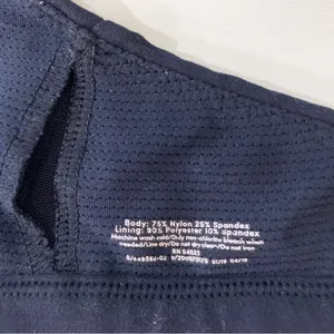 Athleta Harmony Triangle Sports Bra - Size Medium thumbnail 5