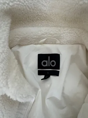 ALO Yoga Sherpa Edge Shacket thumbnail 3