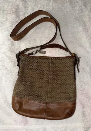 Authentic COACH F10944 Mini Signature Shoulder Bag Beige Brown Canvas Leather thumbnail 1