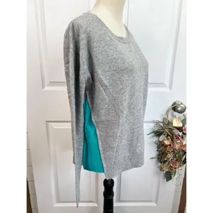 Olivia & Grace 100% Cashmere Sweater Size M Grey Turquoise Crewneck Soft Knit thumbnail 7