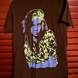 Billie Eilish merch thumbnail 1
