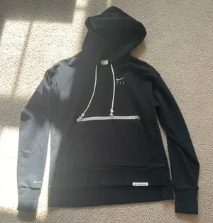 Hoodie thumbnail 1