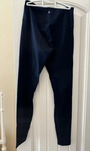 Lululemon Wunder Under 25” Leggings thumbnail 2