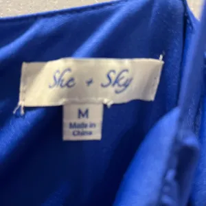 She & Sky Royal Blue Romper Sz Medium thumbnail 4