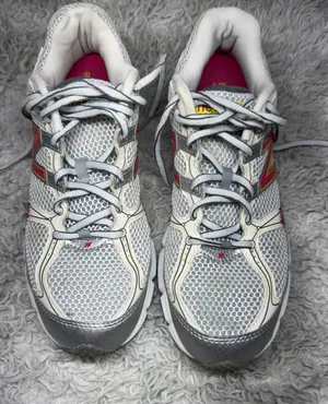 New Balance 780 Tech Runners thumbnail 1