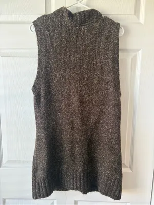 L.L. Bean Brown Cable-Knit Sleeveless Button Cardigan Vest thumbnail 3