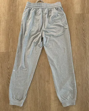 Joggers thumbnail 2
