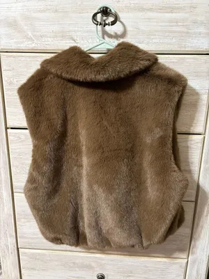Boutique Vest thumbnail 6