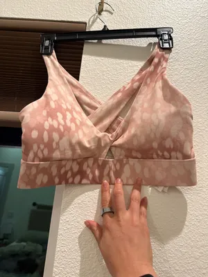 Oasis Fabletics Twist Sports Bra Spotted Doe thumbnail 5