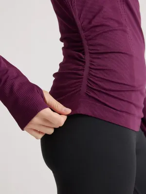 Quince Seamless Size S Ruched Long Sleeve Athletic Top in Plum thumbnail 2