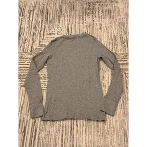 New Nike women's medium 8/10 gray long sleeve shirt thumbnail 5