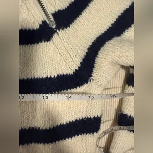 Abercrombie & Fitch Blue and White Crew Neck Sweater Dress Small thumbnail 4
