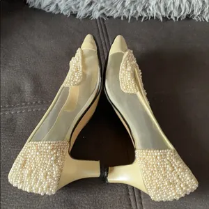 J. RENÉE Faux Pearl & Net Cream Color Heels 5.5 thumbnail 6