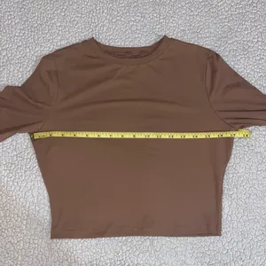 Cropped Long Sleeve Brown Size M thumbnail 5