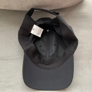 Alo Yoga Performance Off-Duty Cap Black/Black thumbnail 6
