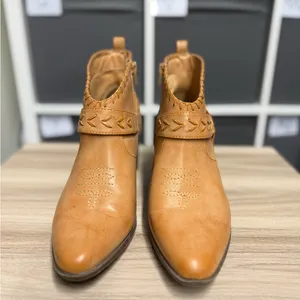 Frye & Co Palma Women's Tan Ankle Chelsea Boots thumbnail 3