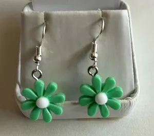 3/$20 Green and White Silver Plated Flower Floral Groovy Dangling Drop Earrings thumbnail 1