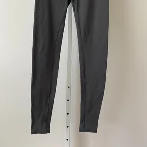 Alo Yoga XS Anthracite Gray High Waist Airbrush Leggings Full Length Yoga Pants thumbnail 3