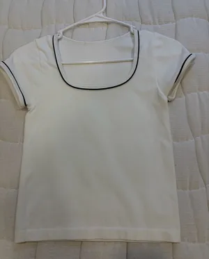 White square neck top thumbnail 1