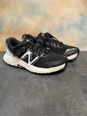 New Balance Fresh Foam X Hierro V7 Women's Black Trail Running Shoes Size 8B thumbnail 2