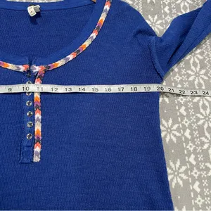 Free People We the Free‎ Blue Rainbow Embroidered Thermal Top Medium Cottagecore thumbnail 9