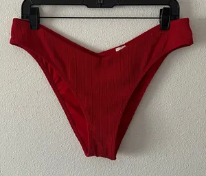 {Abercrombie & Fitch} Brand New Ribbed Red Bikini Bottoms thumbnail 1