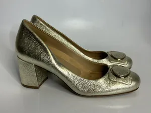 Naturalizer Wright Pumps Women 7.5M Gold Good Metallic Block Heel Buckle Leather thumbnail 1