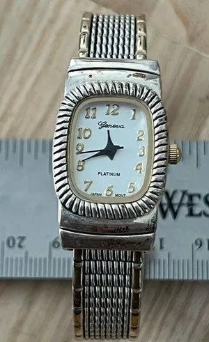 Fashion Watch Geneva Platinum Brand thumbnail 1