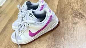 Nike Dunk Low women’s Shoes Size 7.5 thumbnail 5