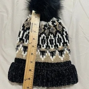 Free People Chalet Fairisle Pom Beanie Hat Black/Gold Metallic Combo One Size‎ thumbnail 10