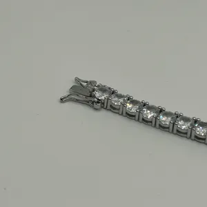 Kay Jewelers Moissanite Tennis Bracelet Silver 5mm 8 Inch Brand New VVS1 Crazy Shine No Pass thumbnail 5