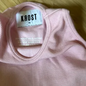 Toms x Krost The charlie tank thumbnail 2