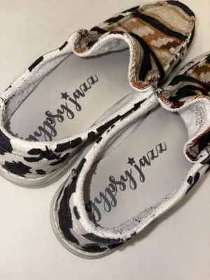 Gypsy Jazz Slip on shoes in cow print & southwestern Pattern Size 7 thumbnail 6