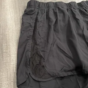 Patagonia Black shorts thumbnail 2