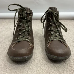 B.O.C Alyssa‎ Brown Removeable Footbed Ankle Boots Size 7.5M Women's thumbnail 2