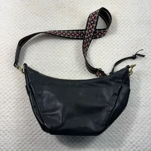 Lucky Brand Black Leather Guitar Embroidered Strap Crossbody Bag Purse Bohemian thumbnail 4