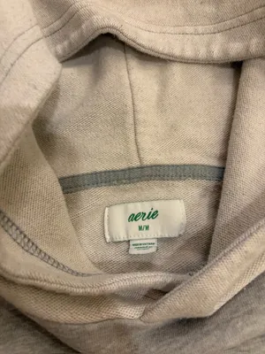 American Eagle Aerie Light Gray Sweatshirt – Size Medium thumbnail 3