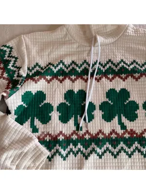 Women’s Cream and Green Shamrock Pullover Crewneck Long Sleeve Top Size XL thumbnail 2