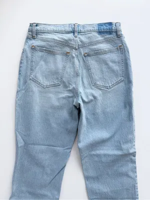 NWT Abercrombie & Fitch The 90’s Straight Ultra High Rise Jeans Size 30/10 thumbnail 5