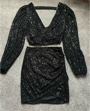 Windsor Set Two-Piece Sequin thumbnail 1