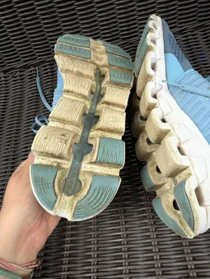 On Cloud Size 9.5 On Cloudswift Lake Sky Women Sneaker Shoe thumbnail 7