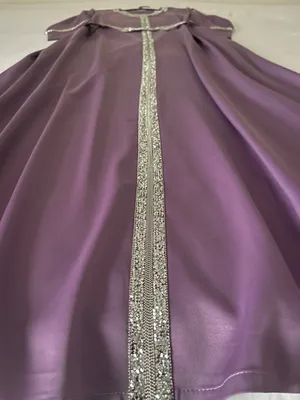 NWOT Stunning Lavender Formal Kaftan with Matching Belt Size S thumbnail 4